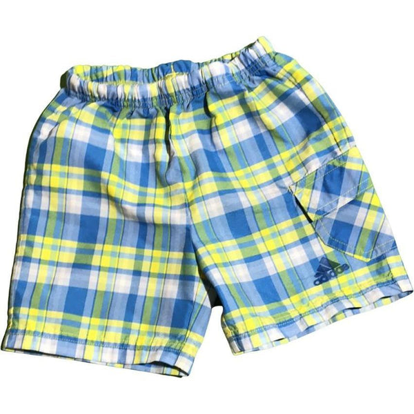 kurze Shorts "Adidas" - Emily's Wunderlädchen | Baby- und Kindersecondhand